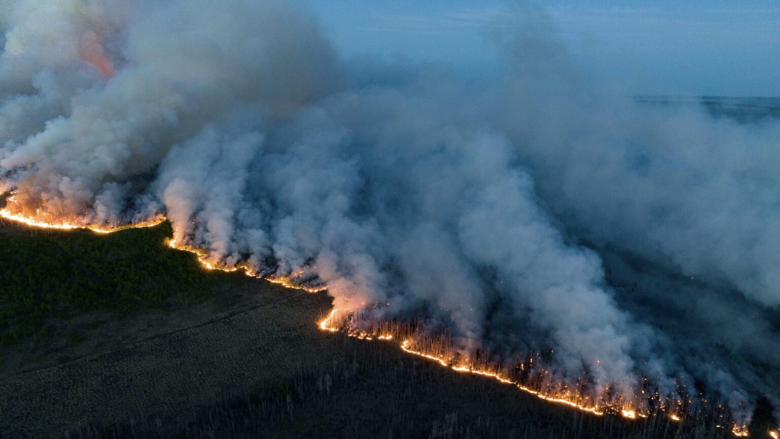 Canada wildfire scaled.jpg