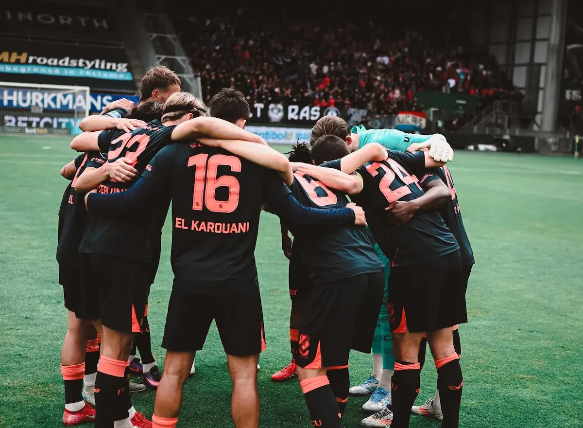 Fc utrecht team image via @fcutrecht on x e1750357636707.webp.webp