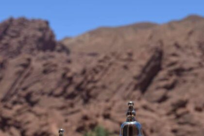 Moroccan20tea20in20front20of20dades20gorges.jpeg
