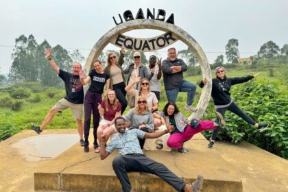 Uganda equator.jpg