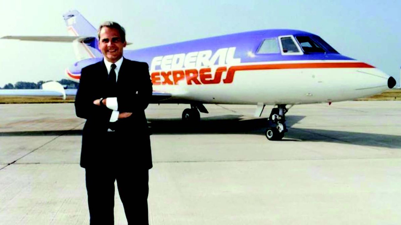 Fedex founder featured.jpg