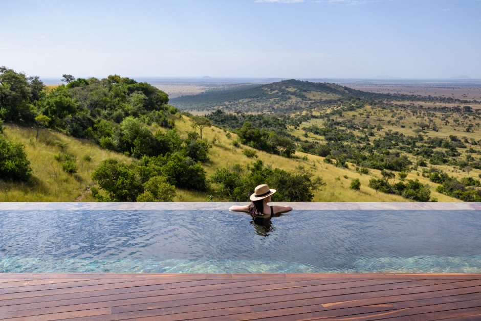 Hillside suite singita sasakwa lodge pool with a view 11 940x628.jpg