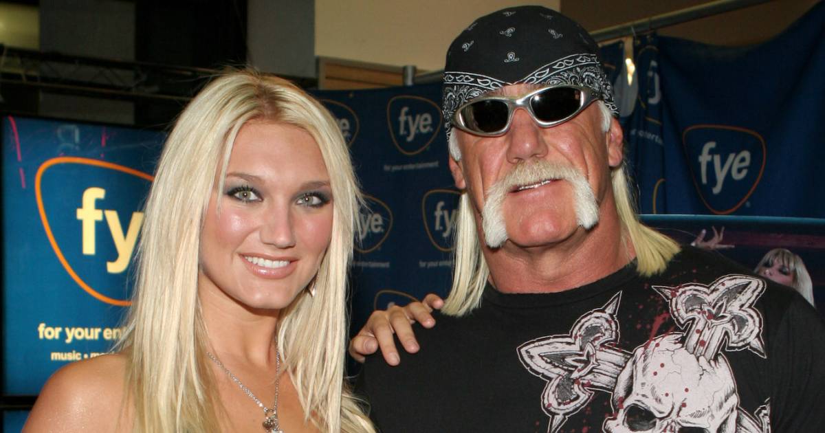 Gettyimages 117929128 brooke hogan hulk hogan 2006.jpg
