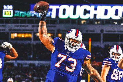 Dion dawkins 16x9 1.jpg