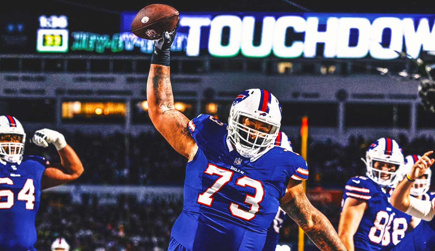 Dion dawkins 16x9 1.jpg