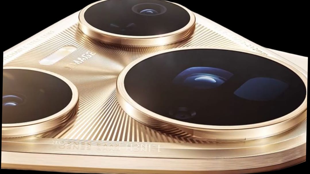 Huawei 2025 smartphone camera revolution.jpg