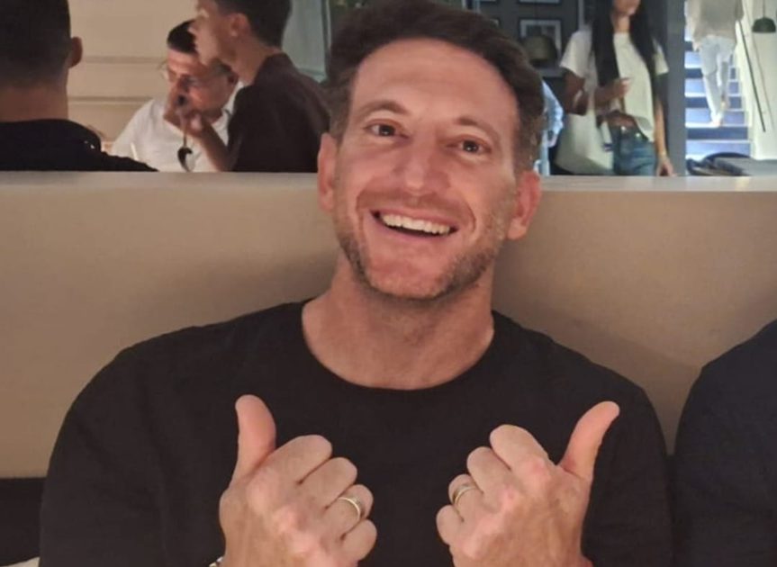 Doron20thumbs20up.png