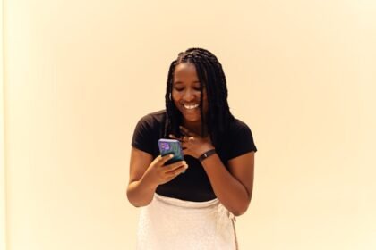Kenya mobile phone fraud.jpg
