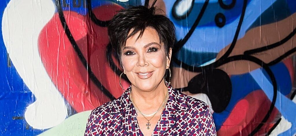 Kris jenner plastic surgery e1681393805436 1024x472.jpg