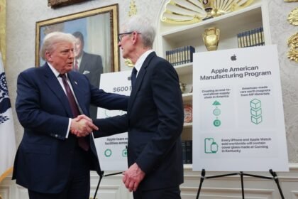 Trump economy apple gettyimages 2228844001.jpg