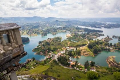 Guatape colombia.jpg