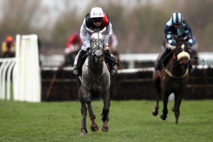 Skysports greyval horse racing 6889136.jpg