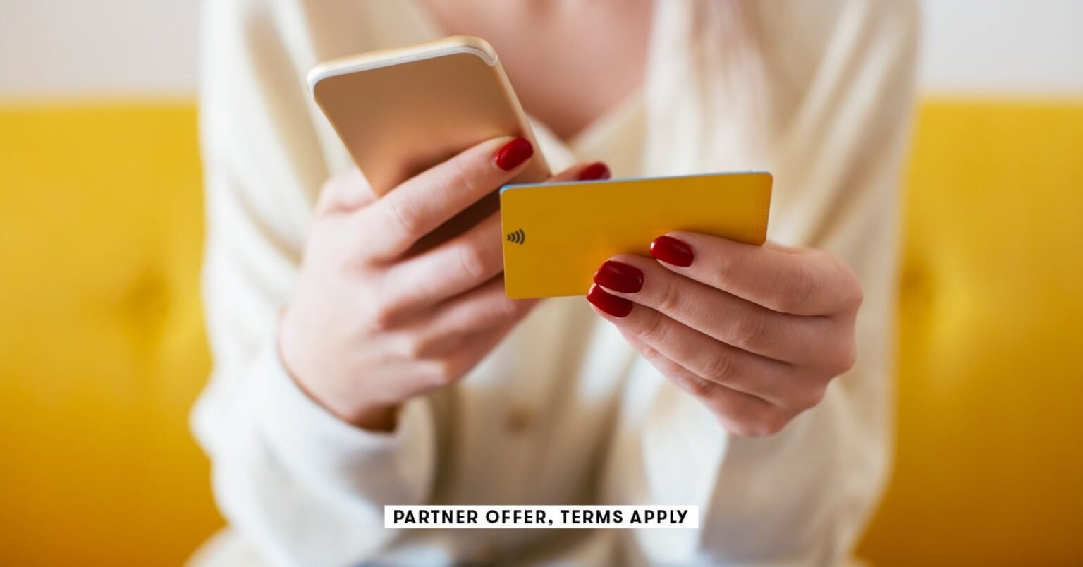 Card category social credit card phone westend61.jpg