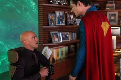 Lex superman hoult corenswet 1752277347120 1000x600.jpg