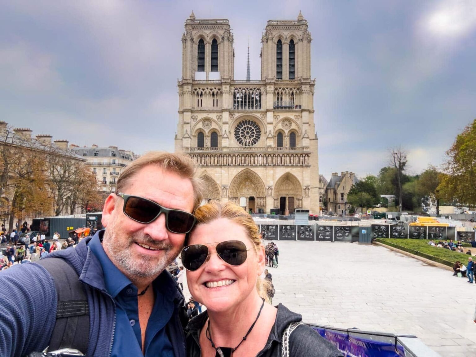 Where to stay in paris dave deb notre dame.jpg