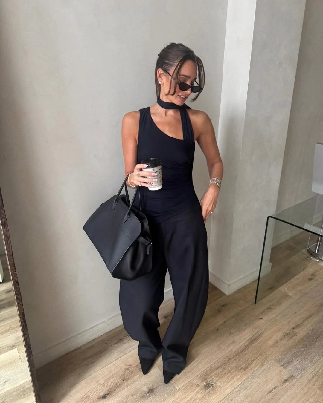 Db oct look 1 09a73277 d305 4bc2 a6db 76a3267f1873.jpg