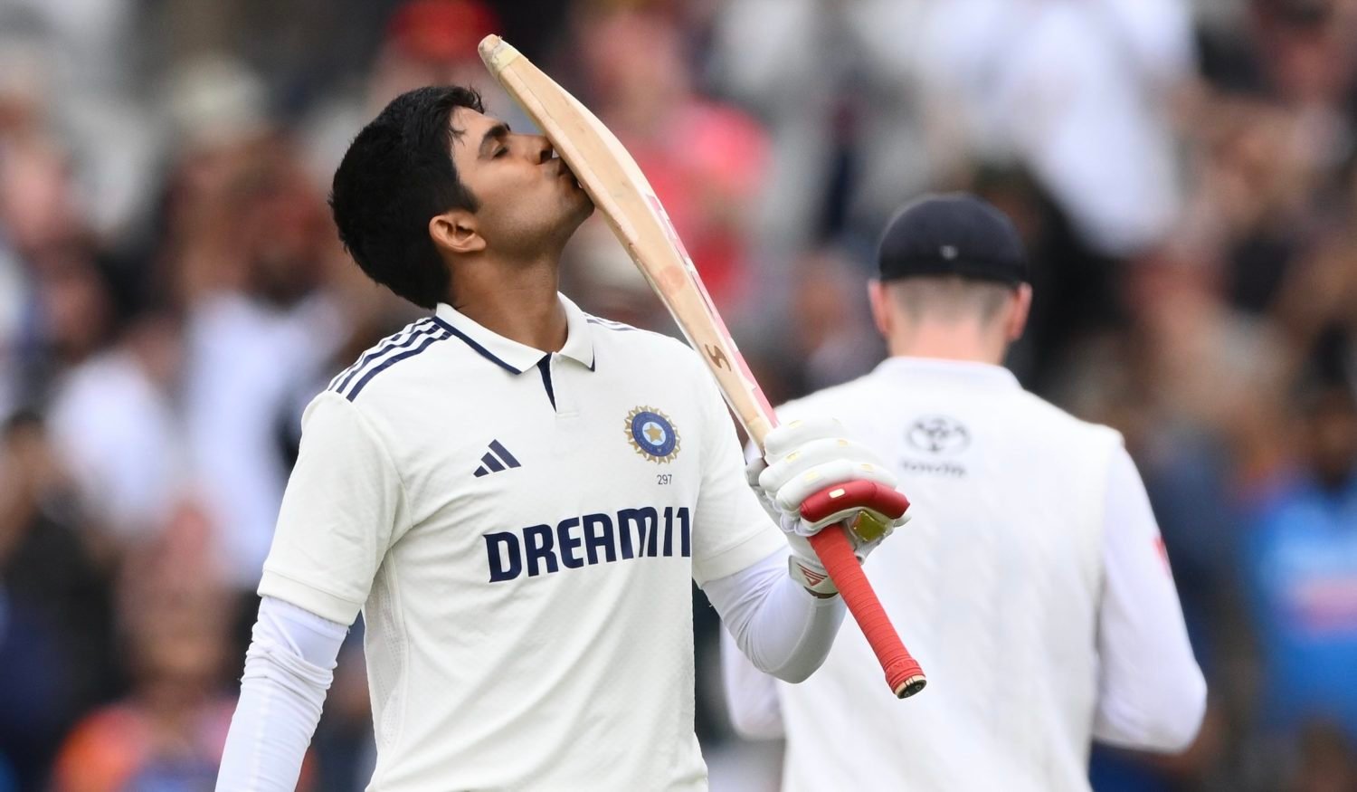 Shubman gill 27 july 2025 stu forster getty images e1753636101471.jpg