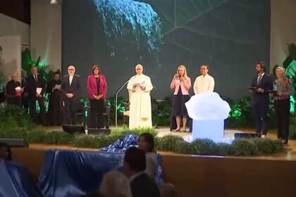 Pope ice blessing.jpg