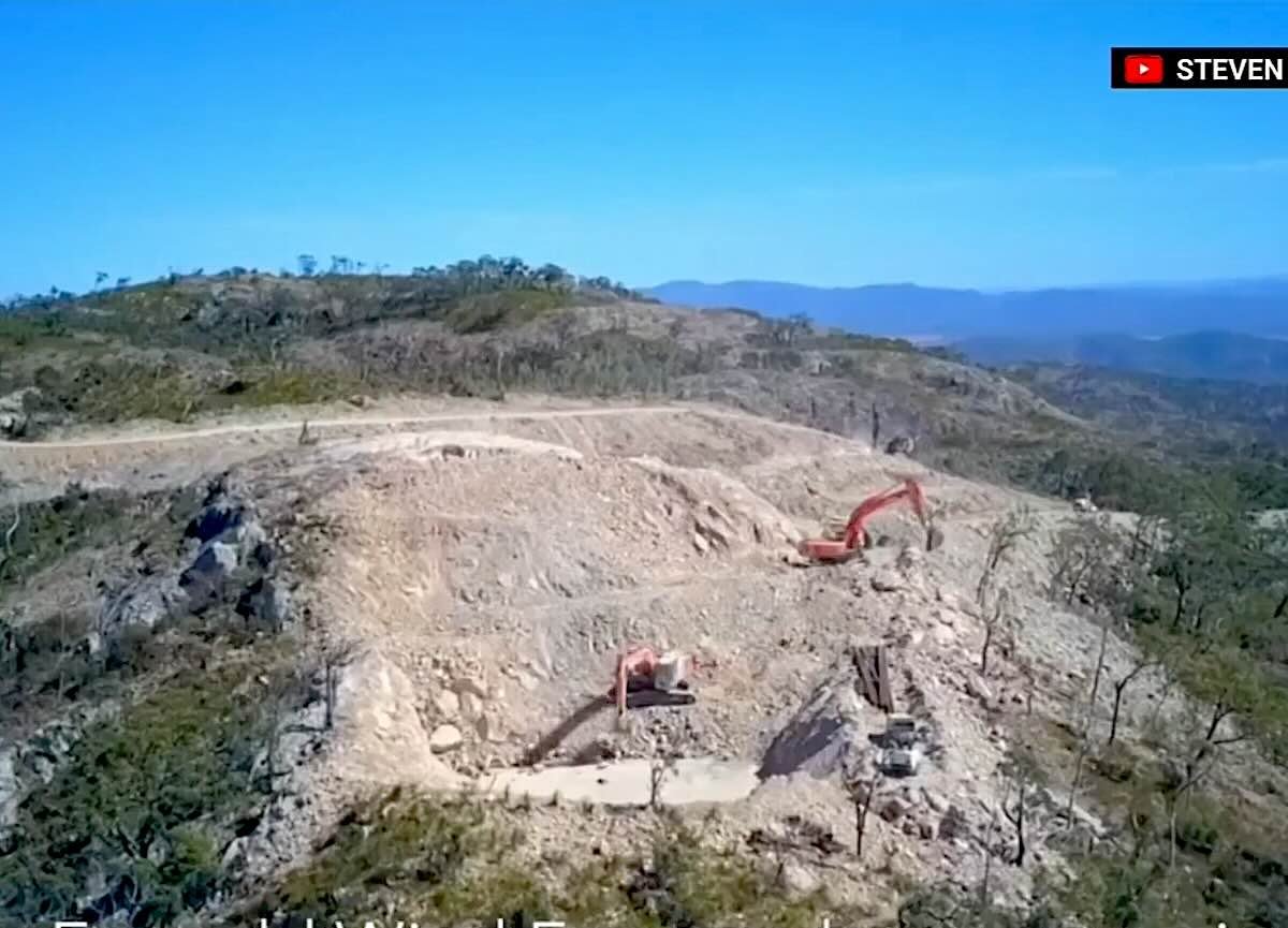 Wind farm construction.jpg