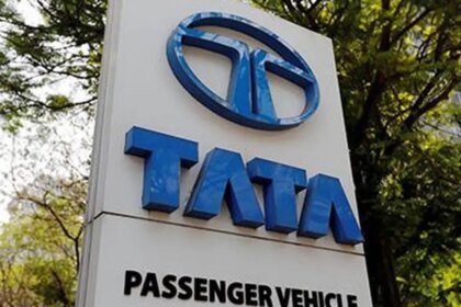 IMG tata1 2 1 DPE9E03L.jpg