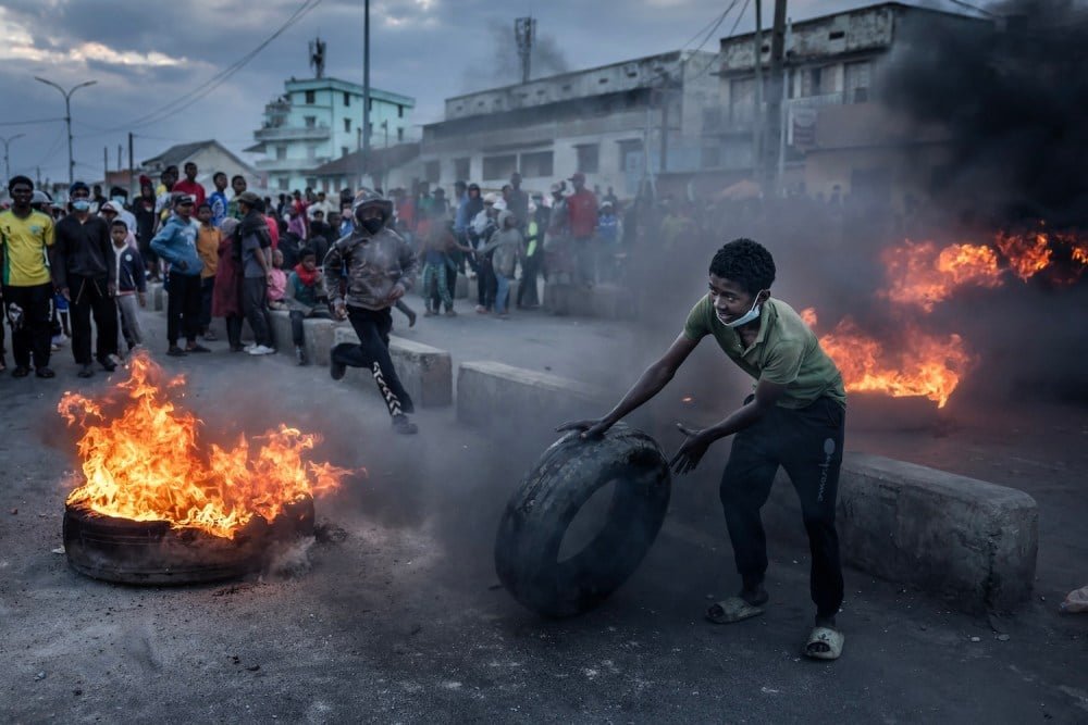 Madagascar protests gettyimages 2239546220.jpg