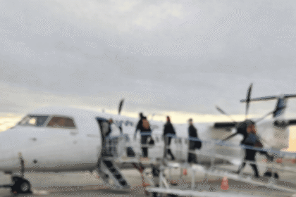 Gift Guide for People Who Actually Travel.png