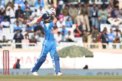 Virat Kohli bats 30 Nov 2025 BCCI e1764522904363.jpg