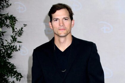Ashton kutcher 2 scaled e1760822516847.jpg