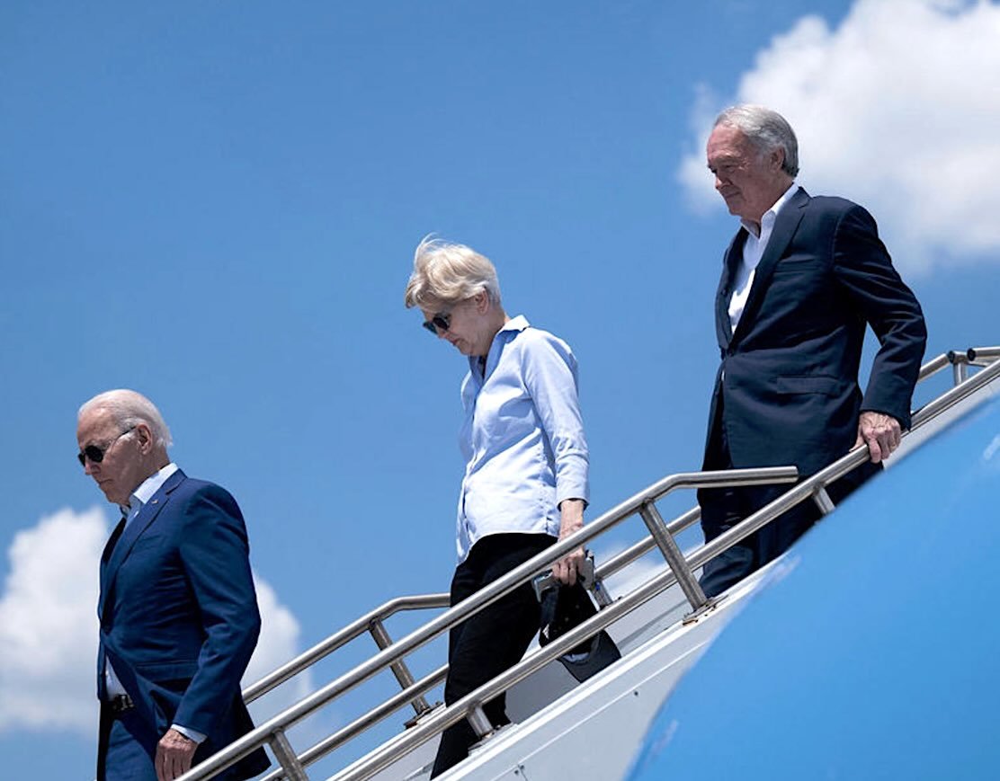 Biden warren markey.jpg