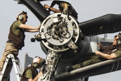 Pol military righttorepair 957005644.jpg