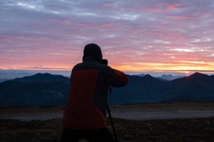 121025 SR eyes feat.jpg