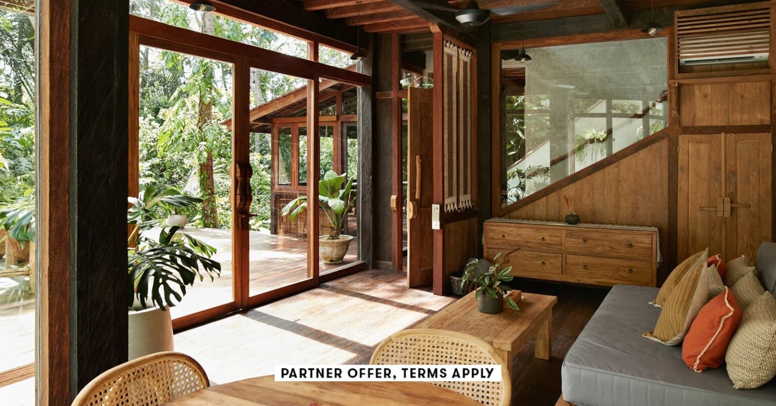 SOCIAL IMAGE PARTNER OFFER TERMS APPLY Living room of vacation rental Klaus Vedfelt 26.jpg