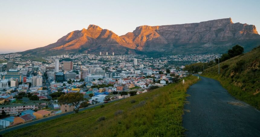 View of Table Mountain from Signal Hill barberstock 1 1 e1738579365683.jpg