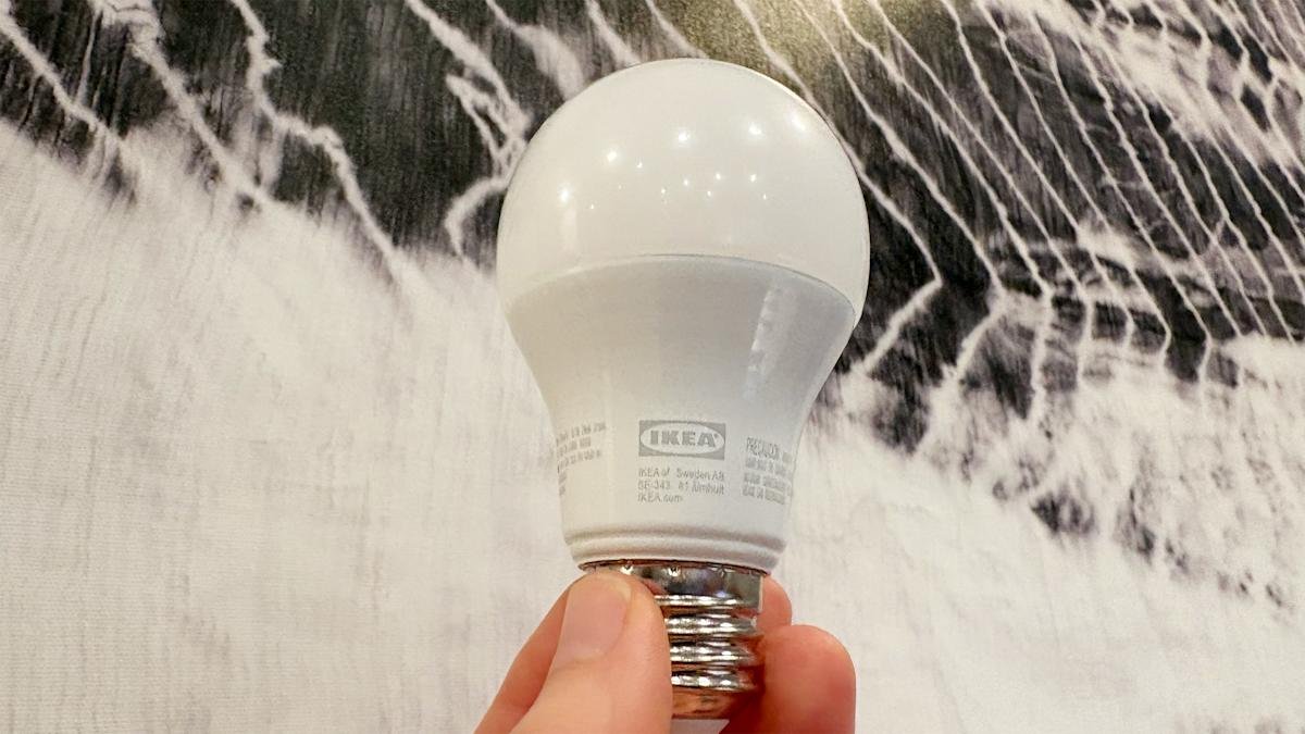 Ikea KAJPLATS bulb.jpg