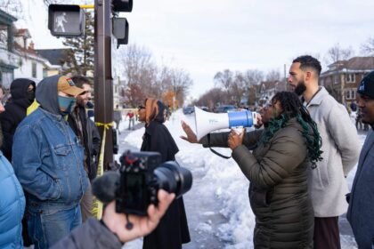 Robin wonsley getty.jpg