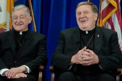 Urlhttp3A2F2Fnpr brightspot.s3.amazonaws.com2F3b2F292F202e574045d69ceb066f0371b13a2Fap25129.jpeg