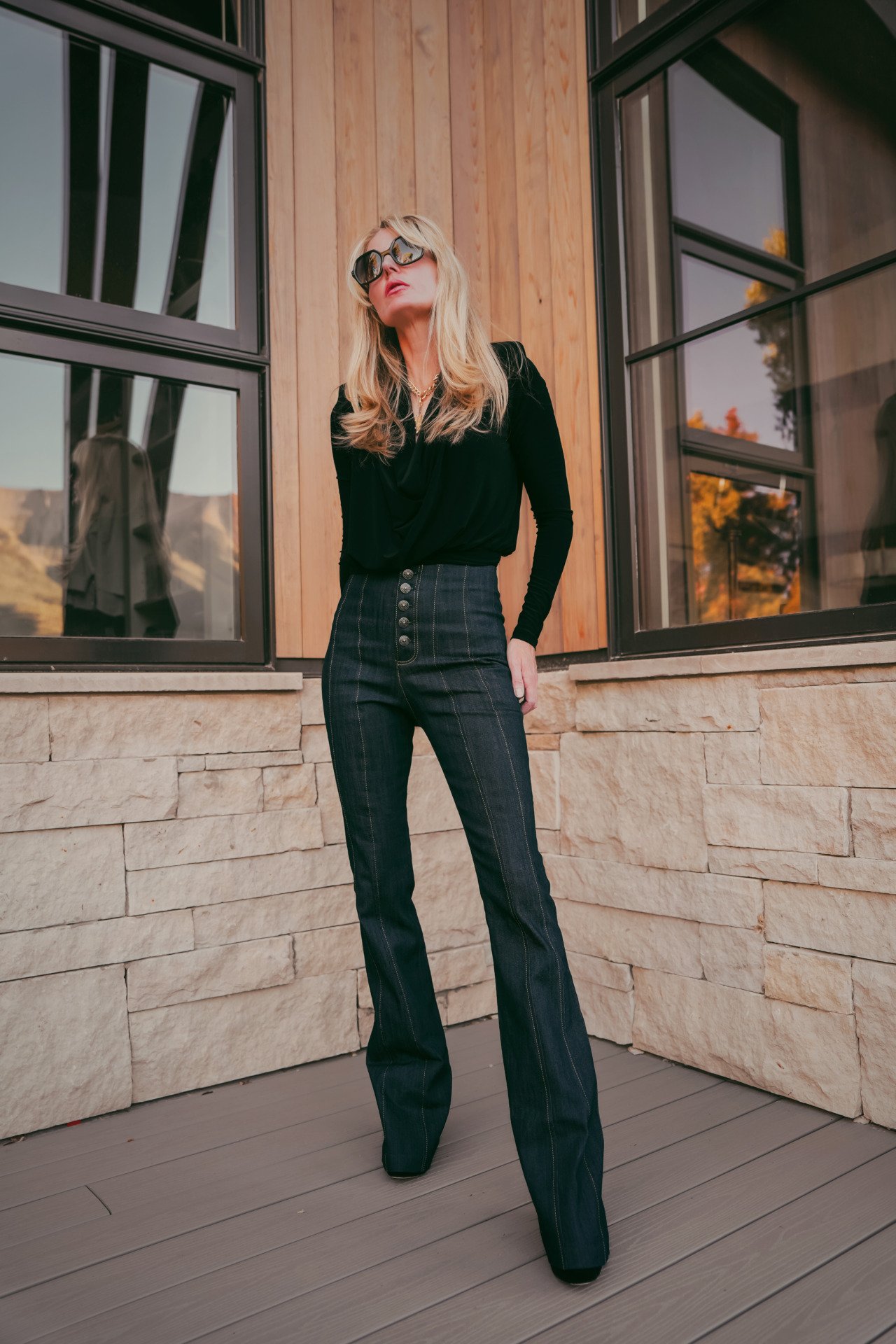 Look taller and slimmer in jeans cinq a sept jeans 1.jpg