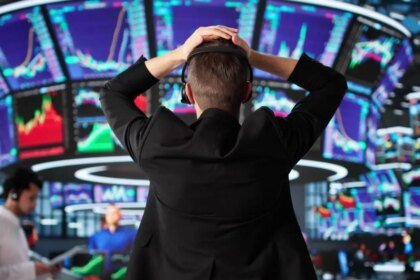 PO08 Market crash.jpg