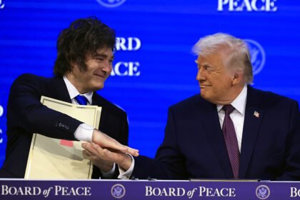 Argentina signs trade deal with us.jpg