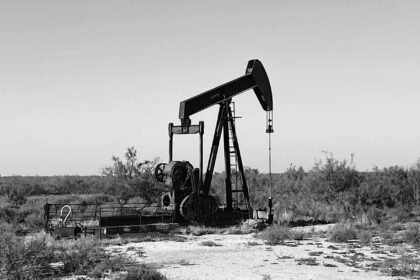 Desert pump jack.jpg