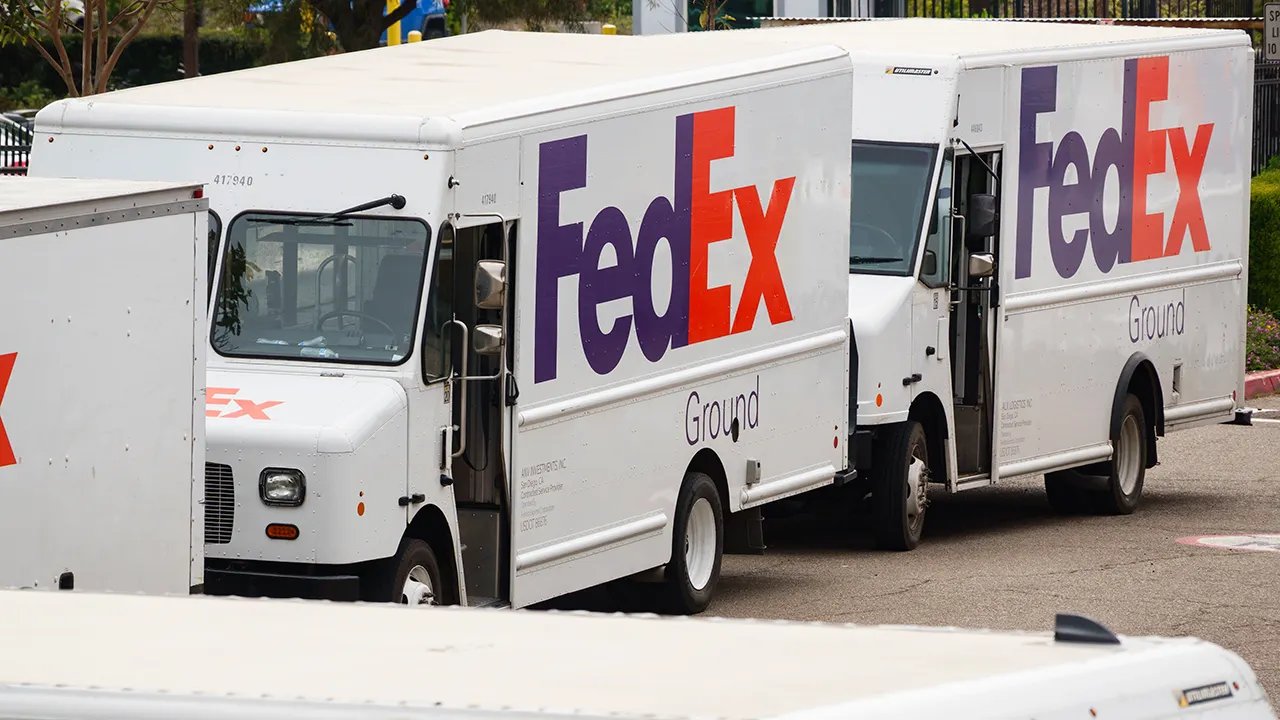 Fedex trucks.jpg