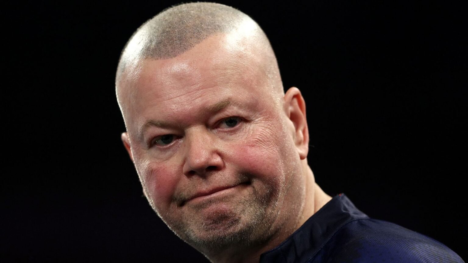 Skysports darts raymond van barneveld 7113548.jpg