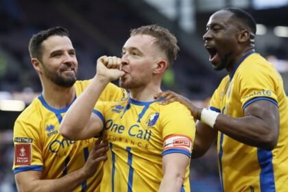 Skysports louis reed mansfield town 7165032.jpg