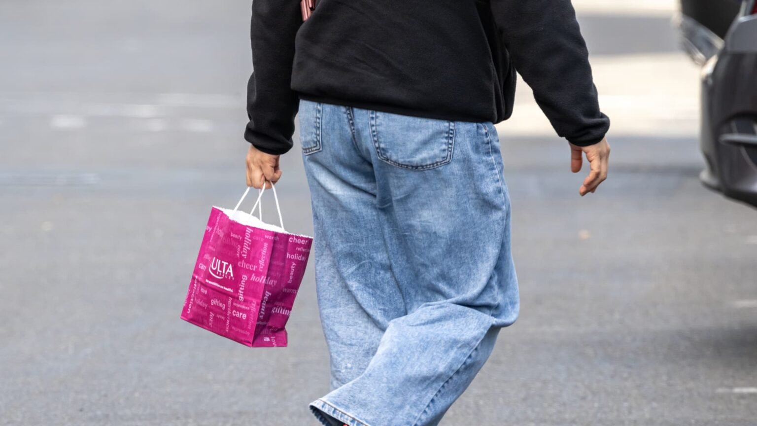 108236757 1764869664632 gettyimages 2249178895 ULTA BEAUTY EARNS.jpeg