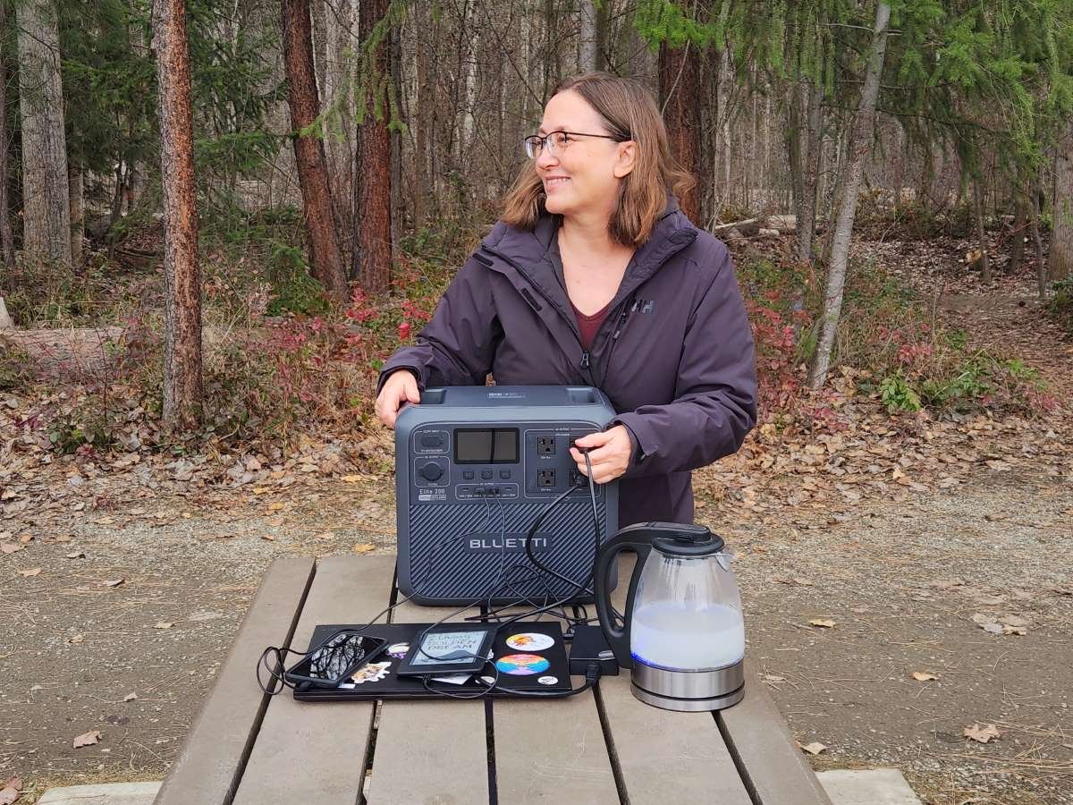 BLUETTI Elite 200 V2 20260227 124812 Custom 1.jpg