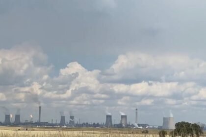 Pollution from power plants in Mpumalanga. Courtesy of Sharon Mbonani.jpeg