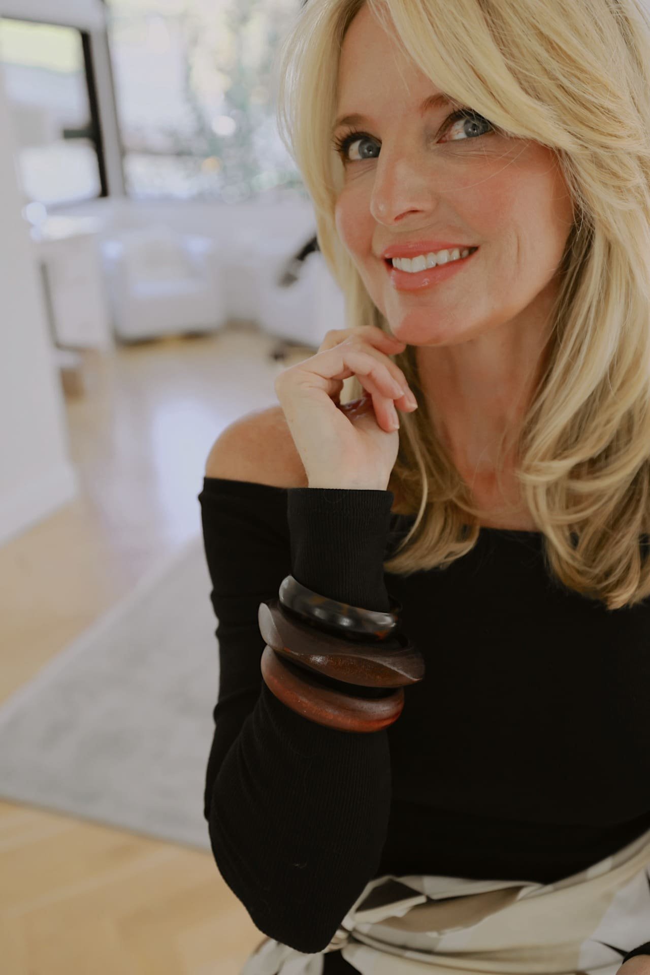 Saks Scarf as Belt Style 4915.jpg