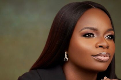 Tosin ojo 1024x512 1.jpg