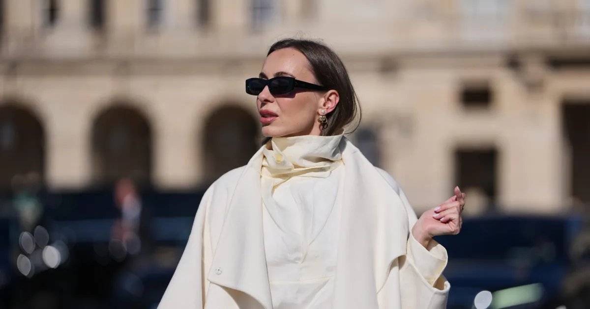 High neck blouse e1773077339232.jpg