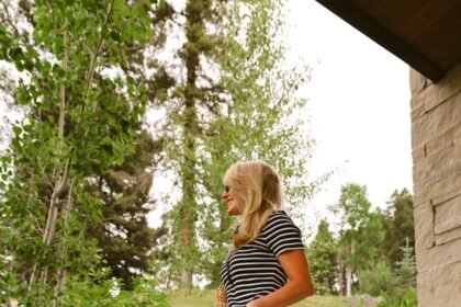 1776466968 East Coast Summer style trend featuring striped polo shirt white wide leg jeans by FRAME and Staud b.jpeg